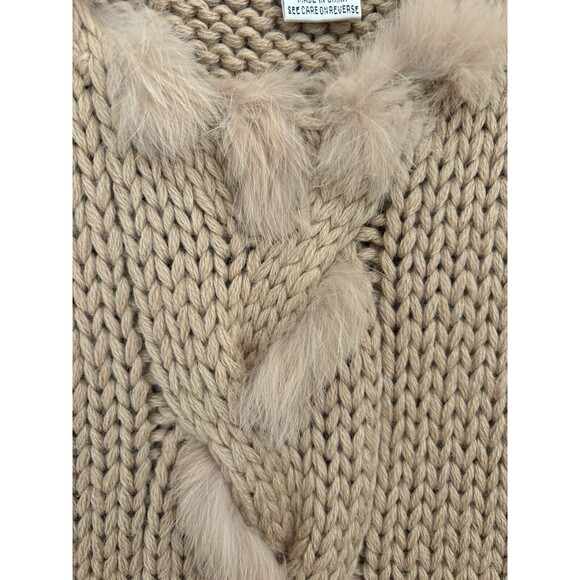 Jenni Max NYC Women’s Sleeveless Beige Knit Fur Sweater Size Medium - Picture 4 of 5